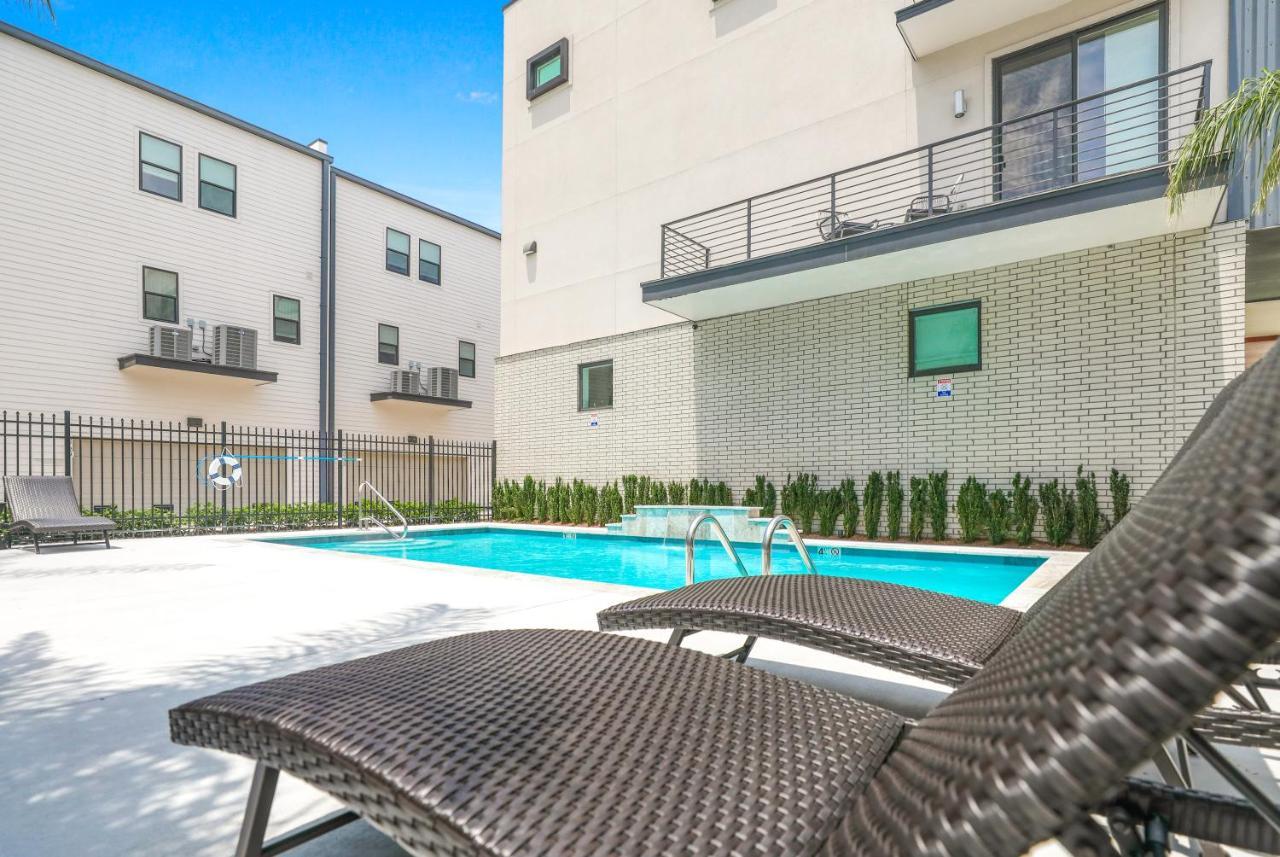 Mid City Fully Furnished Townhouse นิวออร์ลีนส์ ภายนอก รูปภาพ