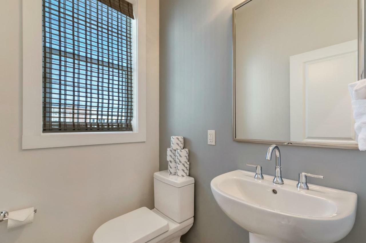 Mid City Fully Furnished Townhouse นิวออร์ลีนส์ ภายนอก รูปภาพ
